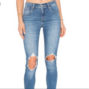 Levi’s 721 High Rise Skinny Jean NWOT